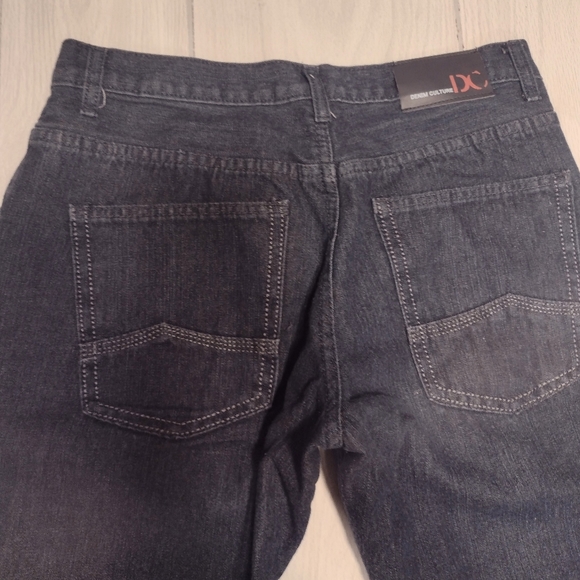 DC Denim Culture Mens Black Straight Leg Jean Denim 100% Cotton Size 32/30. - Picture 2 of 7